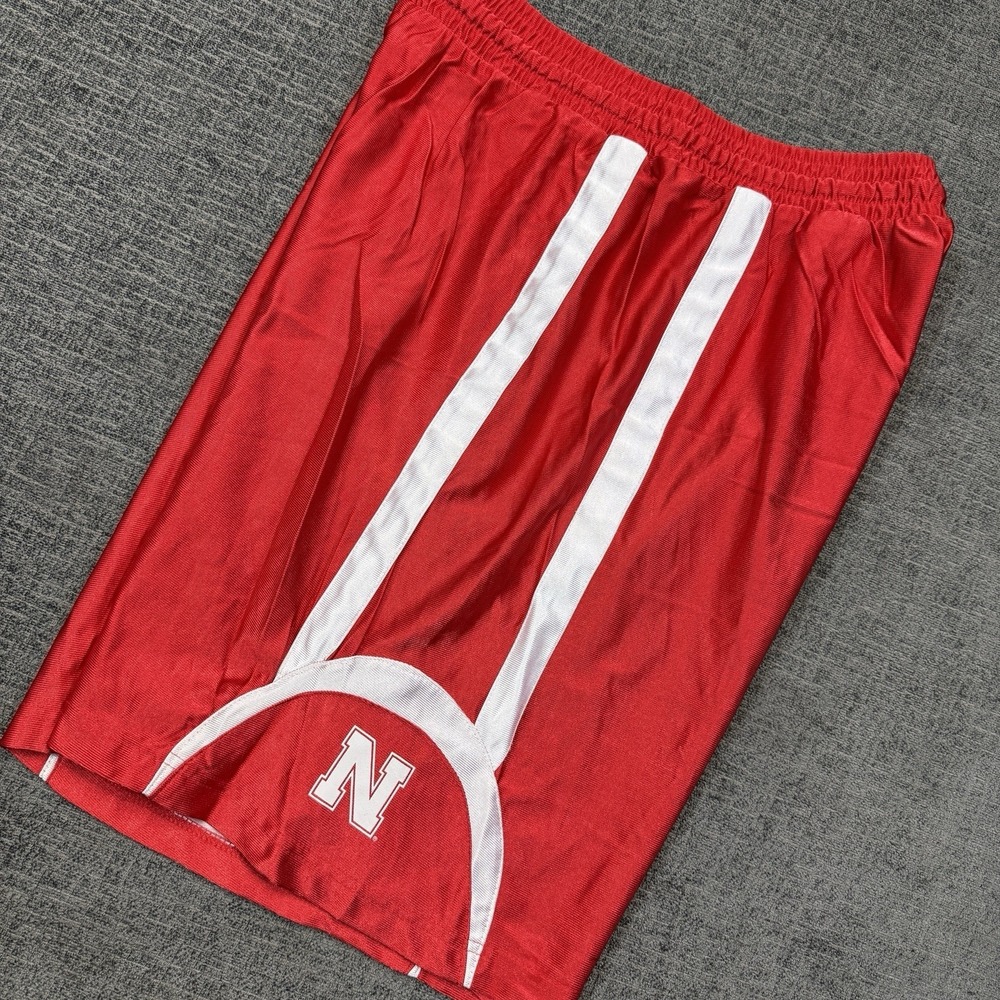 Y2K Adidas Nebraska Cornhuskers Basketball Shorts Men's Large Red Shiny‎ Nylon
